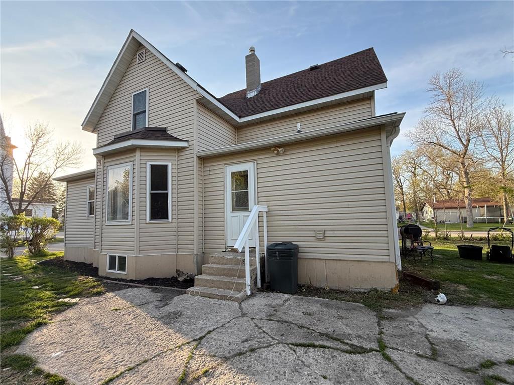 402 Saint Paul Avenue S Thief River Falls MN 56701 7079197 image37