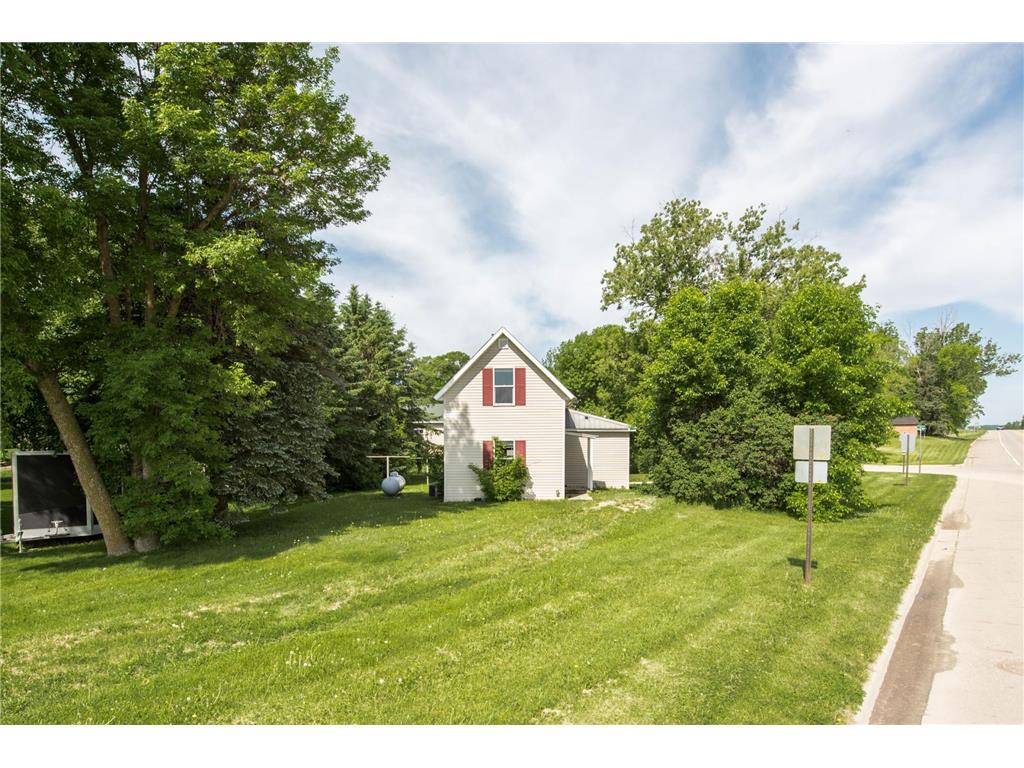 402 Sanstead Street W Garfield MN 56332 7084495 image1