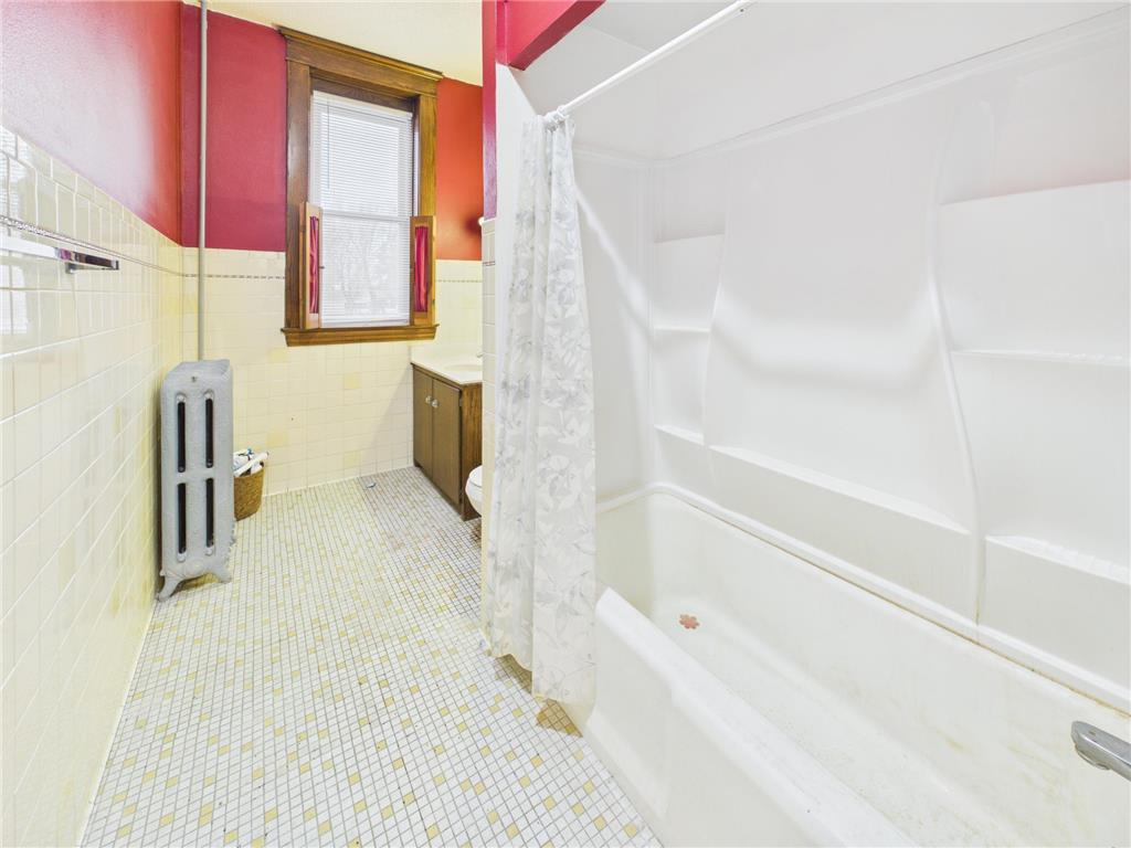 402 Second Street SE Melrose MN 56352 7068886 image11