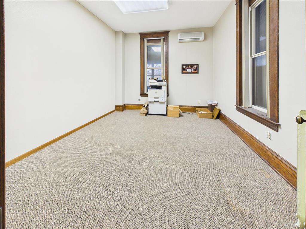 402 Second Street SE Melrose MN 56352 7068886 image13