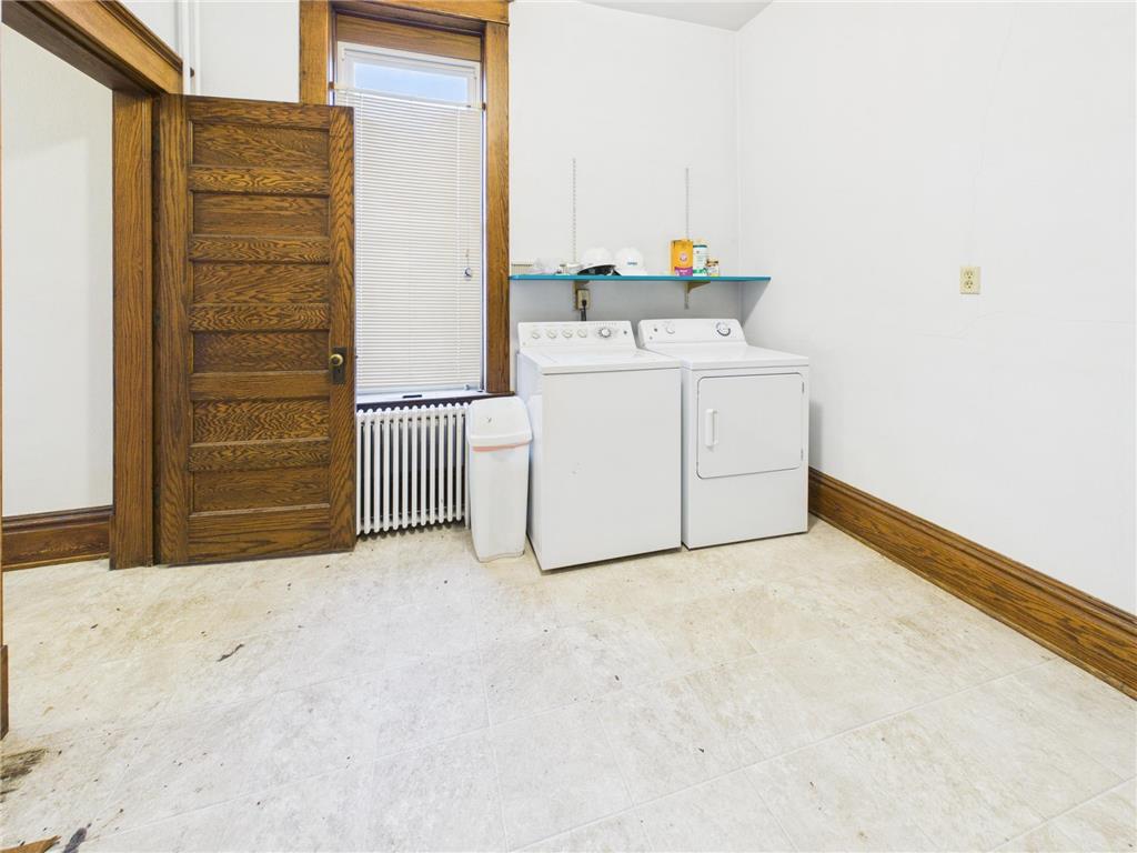 402 Second Street SE Melrose MN 56352 7068886 image16