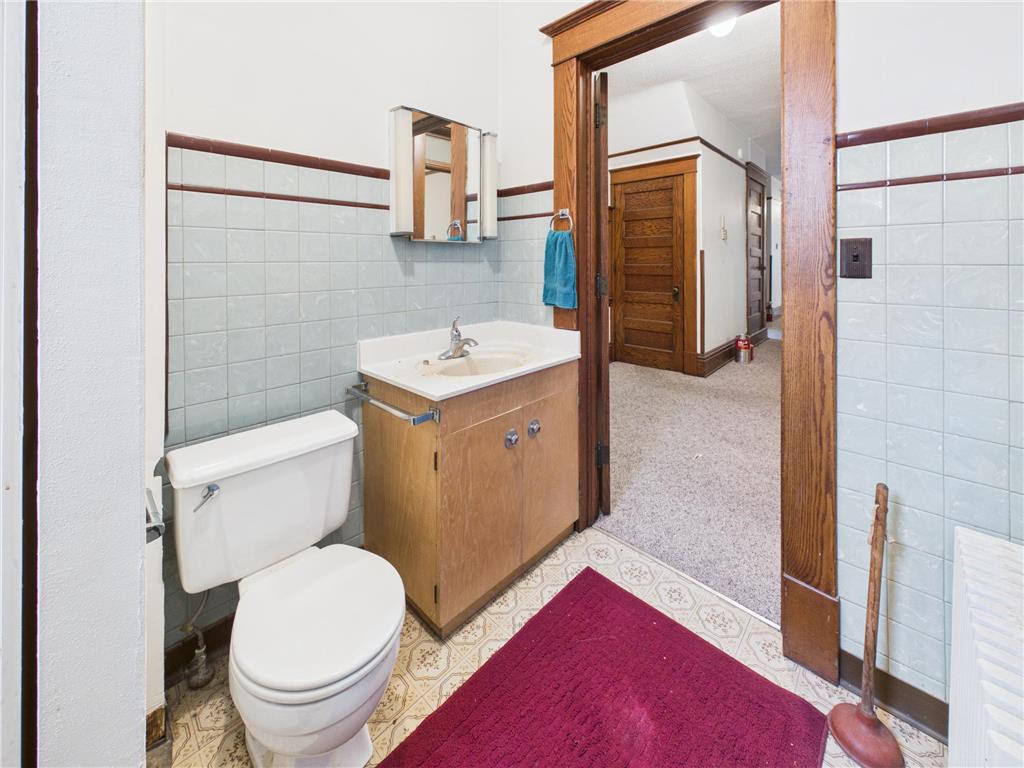 402 Second Street SE Melrose MN 56352 7068886 image21
