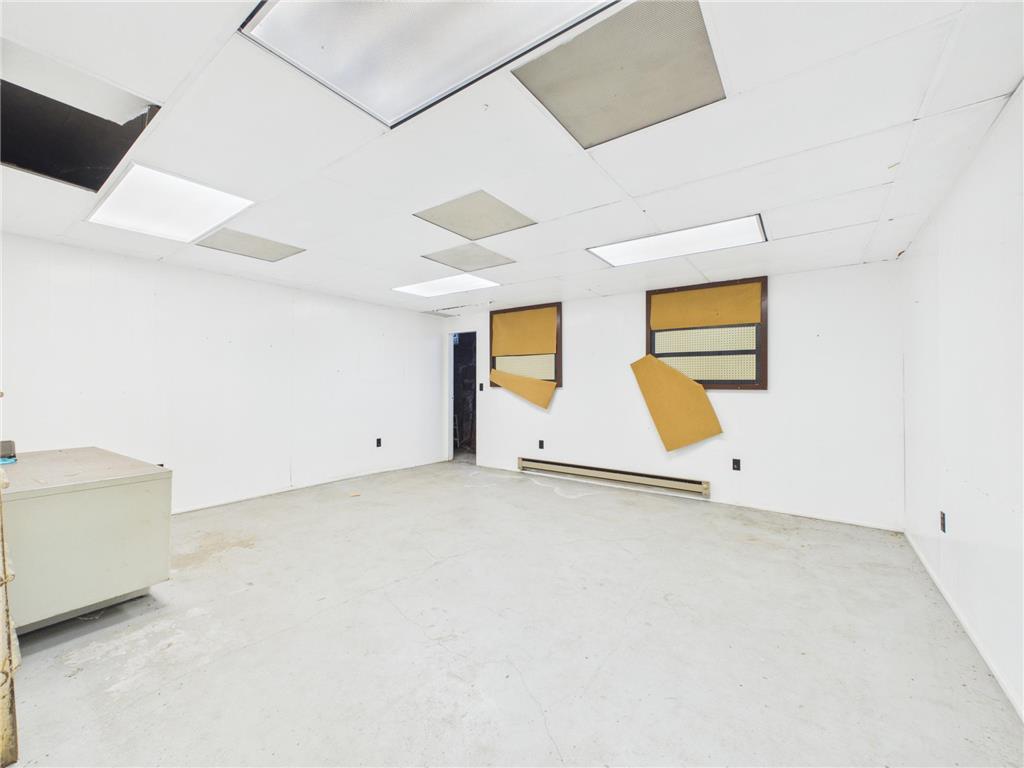402 Second Street SE Melrose MN 56352 7068886 image37