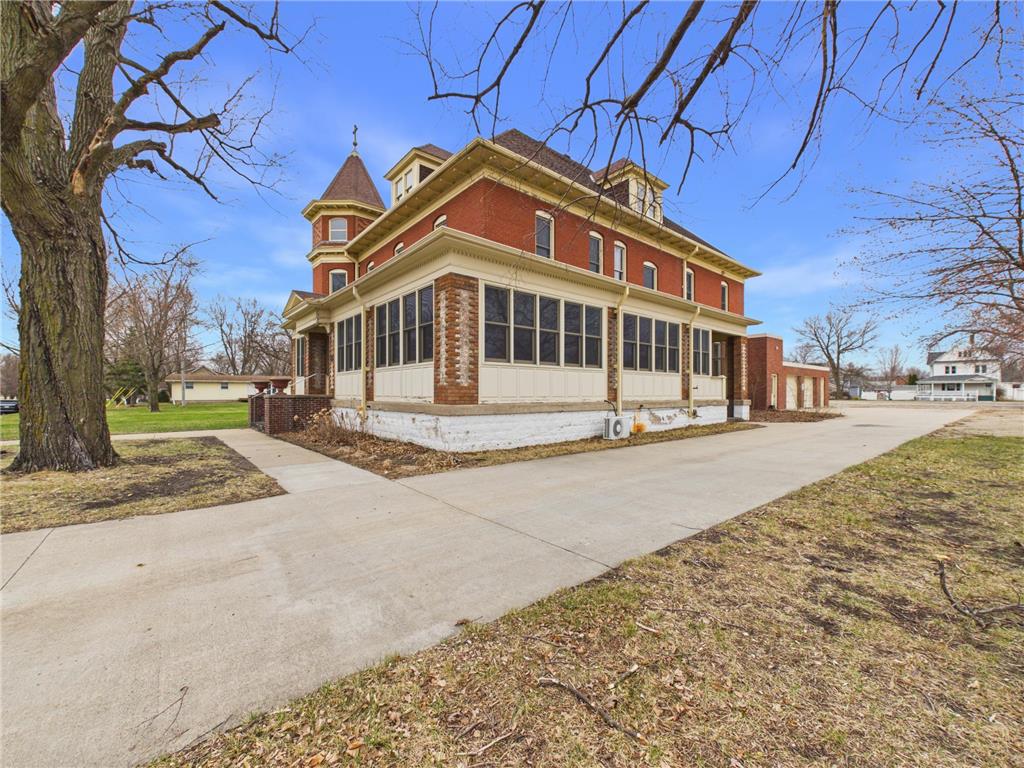 402 Second Street SE Melrose MN 56352 7068886 image42