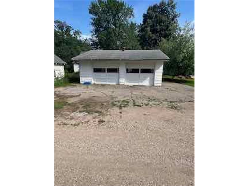 402 W 8th Street Morris MN 56267 7106888 image3