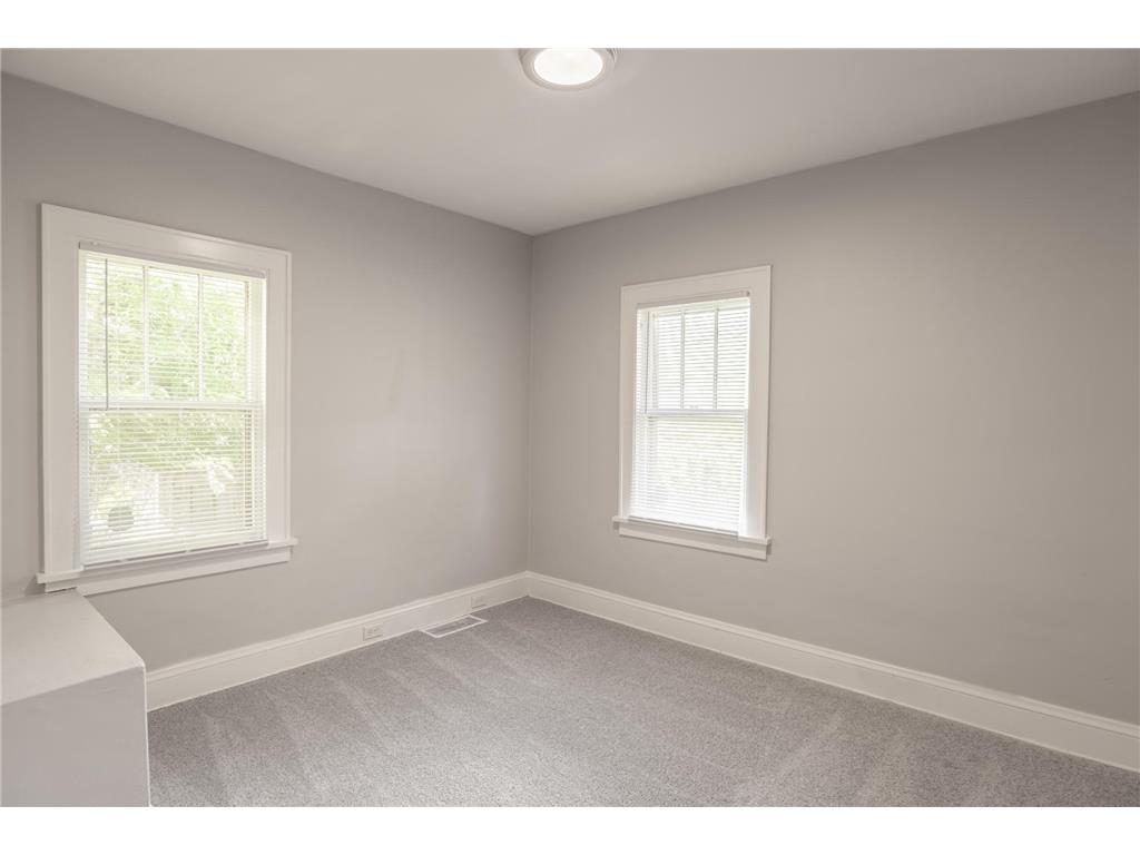 4020 Emerson Avenue N Minneapolis MN 55412 7011660 image17