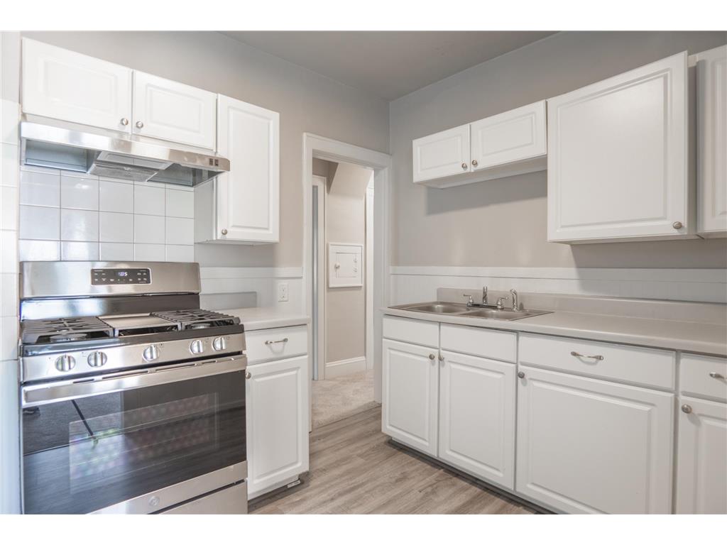 4020 Emerson Avenue N Minneapolis MN 55412 7011660 image5