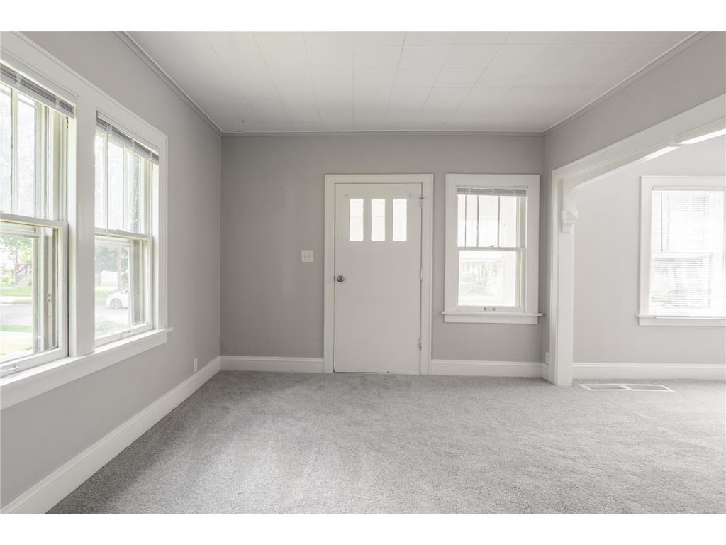 4020 Emerson Avenue N Minneapolis MN 55412 7011660 image6