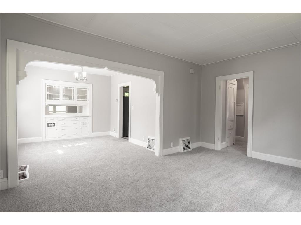 4020 Emerson Avenue N Minneapolis MN 55412 7011660 image9