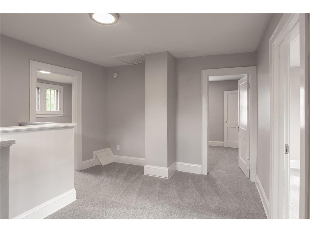 4020 Emerson Avenue N Minneapolis MN 55412 7077002 image20