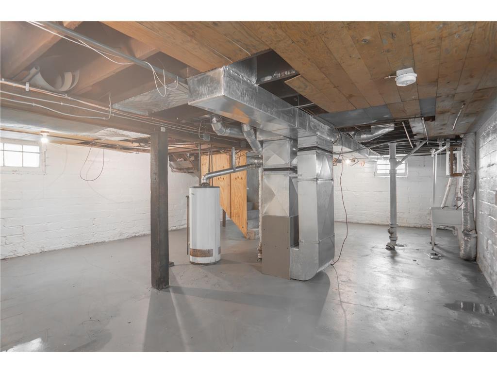 4020 Emerson Avenue N Minneapolis MN 55412 7077002 image22