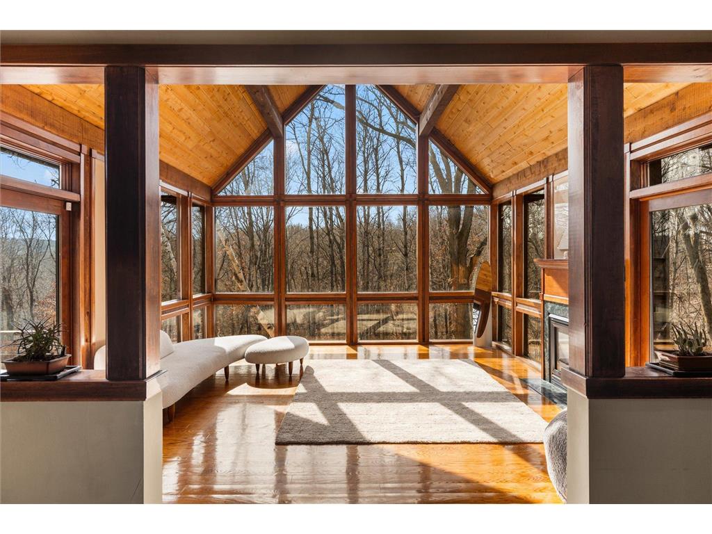 4020 Hosford Hills Road Eagan MN 55123 6683750 image1