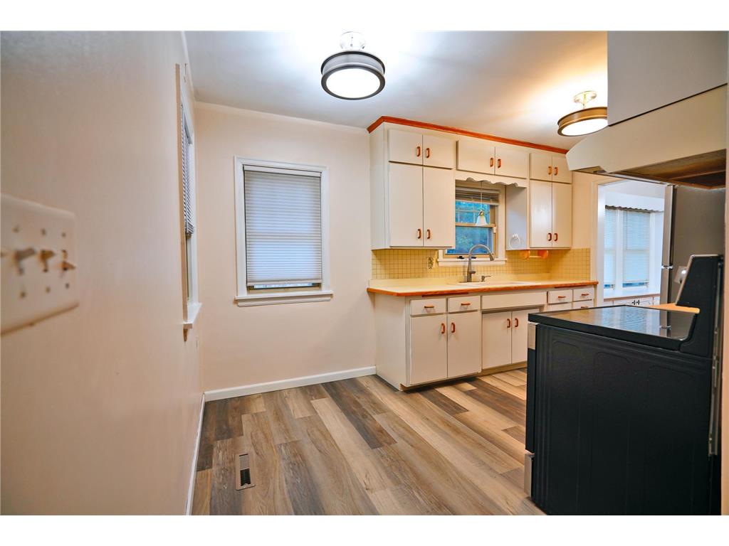 4020 Lake Road Avenue Robbinsdale MN 55422 6803784 image26