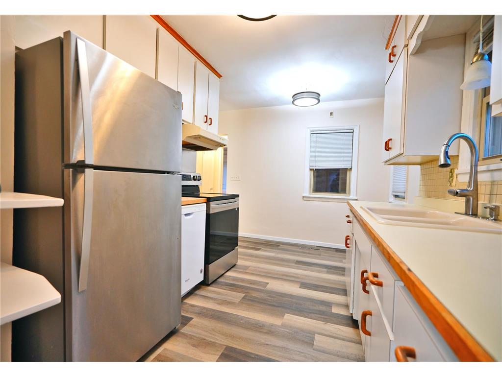 4020 Lake Road Avenue Robbinsdale MN 55422 6803784 image36