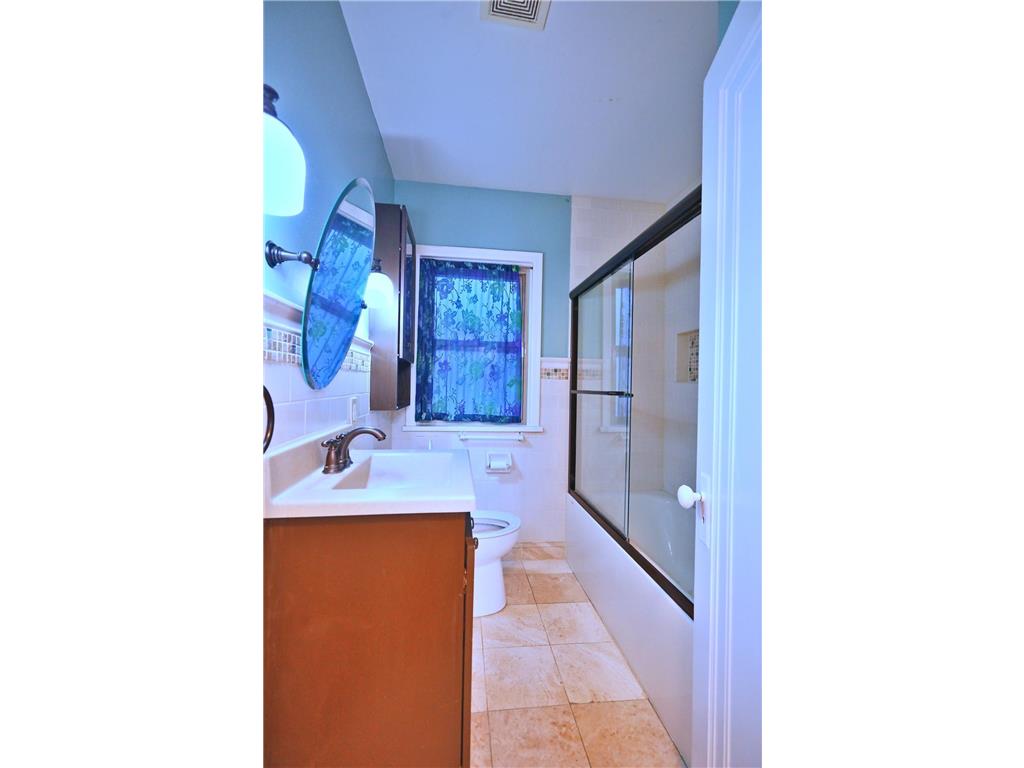 4020 Lake Road Avenue Robbinsdale MN 55422 6803784 image41