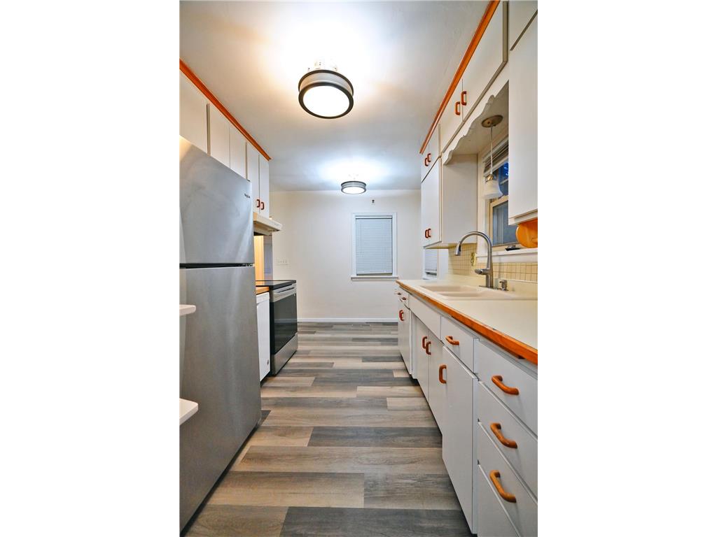 4020 Lake Road Avenue Robbinsdale MN 55422 6803784 image50