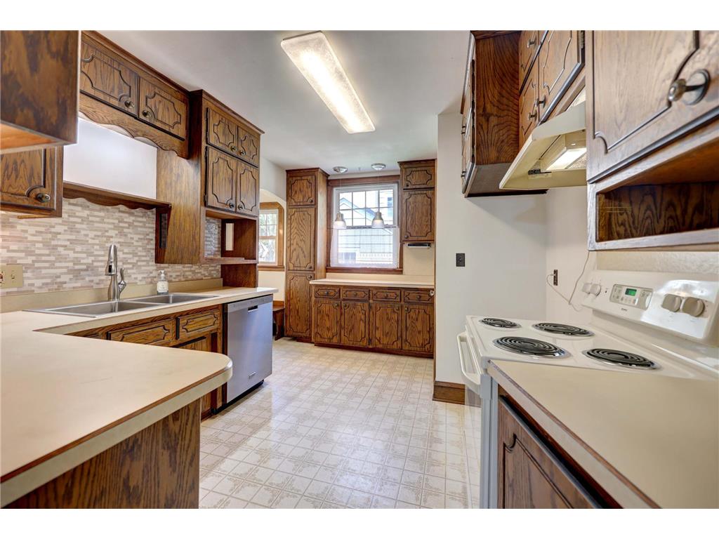 4020 Washburn Avenue N Minneapolis MN 55412 7082729 image14