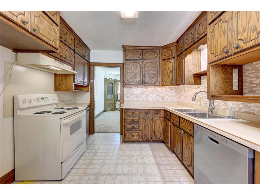 4020 Washburn Avenue N Minneapolis MN 55412 7082729 image15
