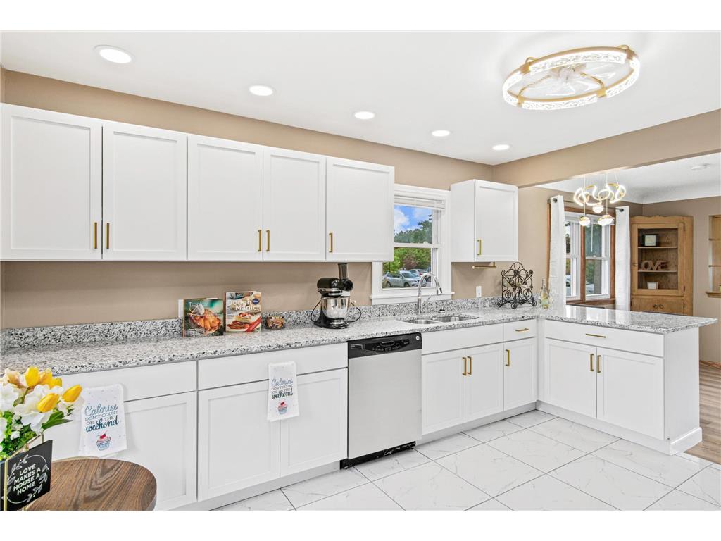 4021 Bloomington Avenue Minneapolis MN 55407 7096600 image10
