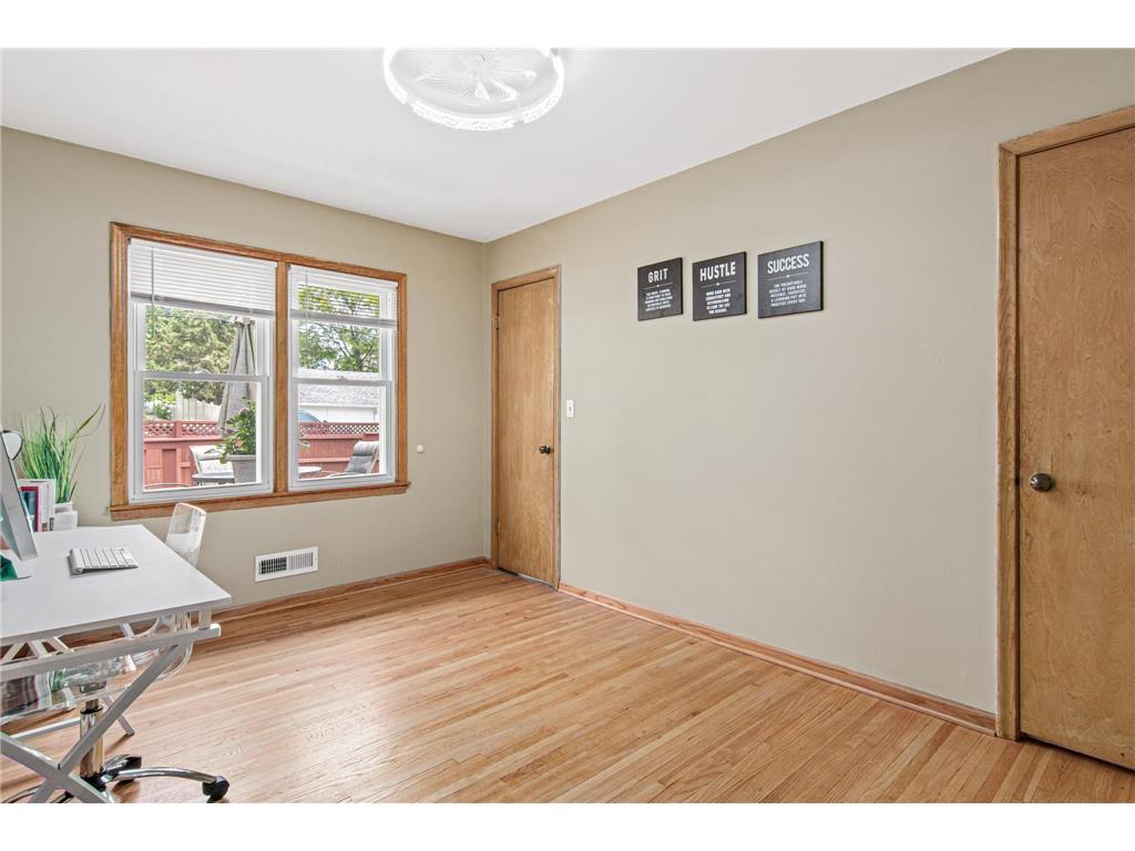 4021 Bloomington Avenue Minneapolis MN 55407 7096600 image16