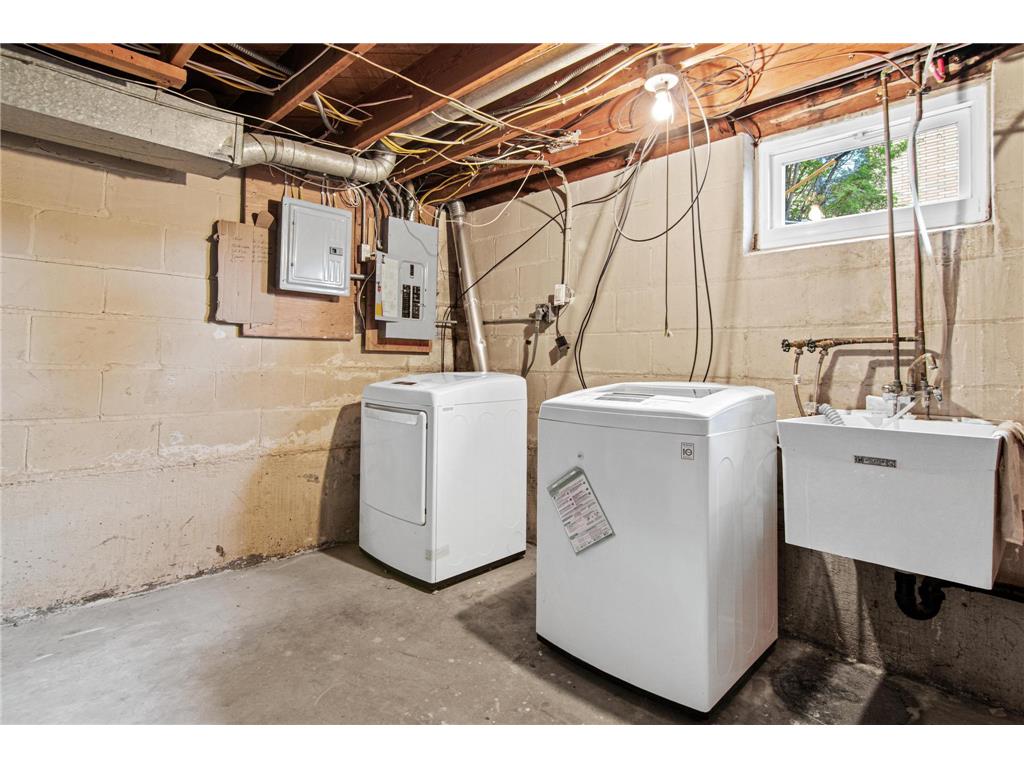 4021 Bloomington Avenue Minneapolis MN 55407 7096600 image20