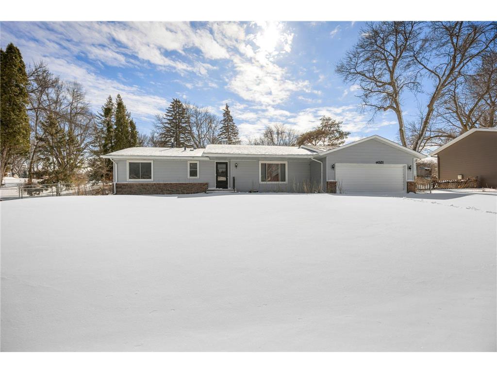 4021 Pebblebrook Drive Bloomington MN 55437 6655772 image1