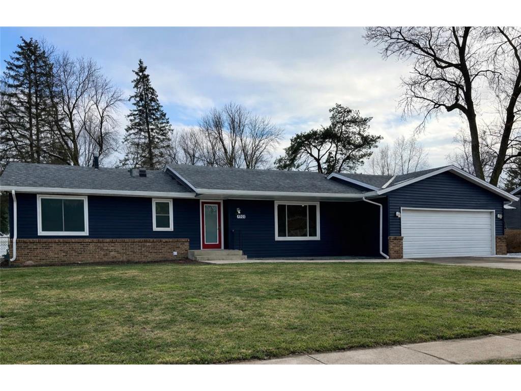 4021 Pebblebrook Drive Bloomington MN 55437 7048502 image1