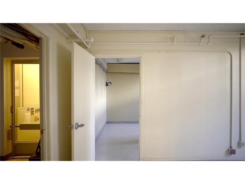 4021 Thomas Avenue N Minneapolis MN 55412 7022923 image22
