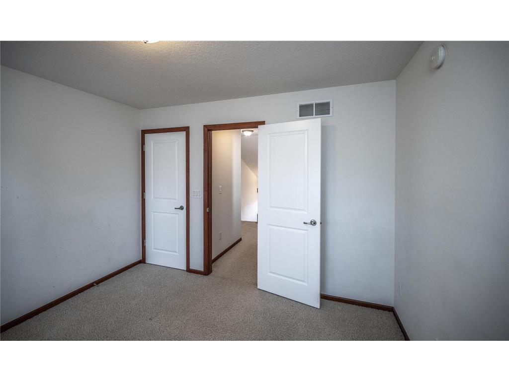 4022 Cedar Grove Lane Eagan MN 55122 7034244 image29
