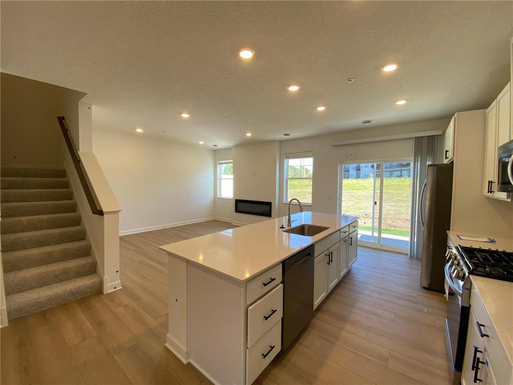 4022 Hayward Avenue N Oakdale MN 55128 7089873 image2