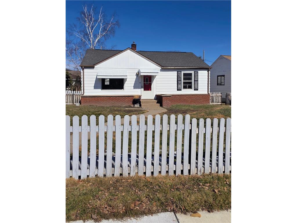 4022 Stuntz Drive Hibbing MN 55746 7033266 image1