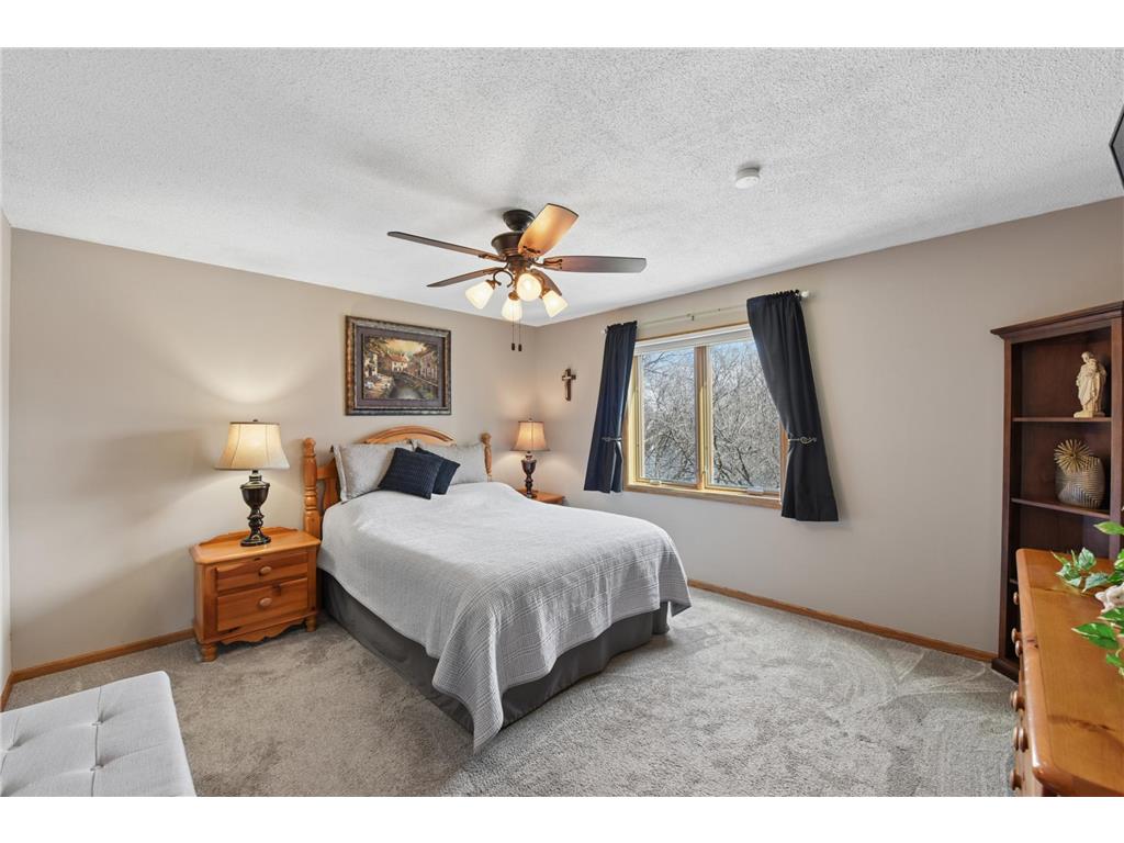 4023 Hadley Avenue N Oakdale MN 55128 7047504 image14