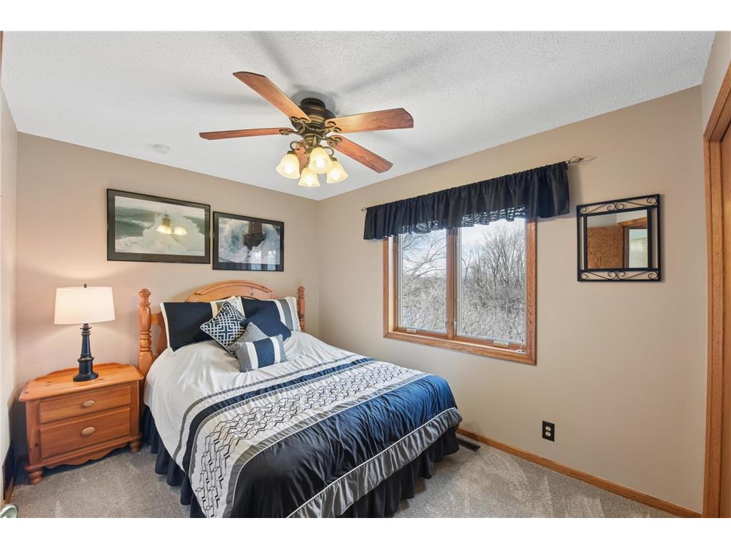 4023 Hadley Avenue N Oakdale MN 55128 7047504 image17