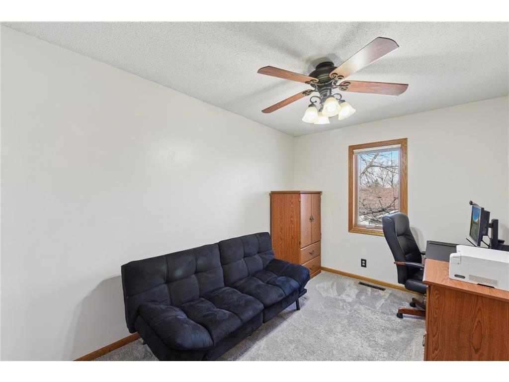 4023 Hadley Avenue N Oakdale MN 55128 7047504 image18