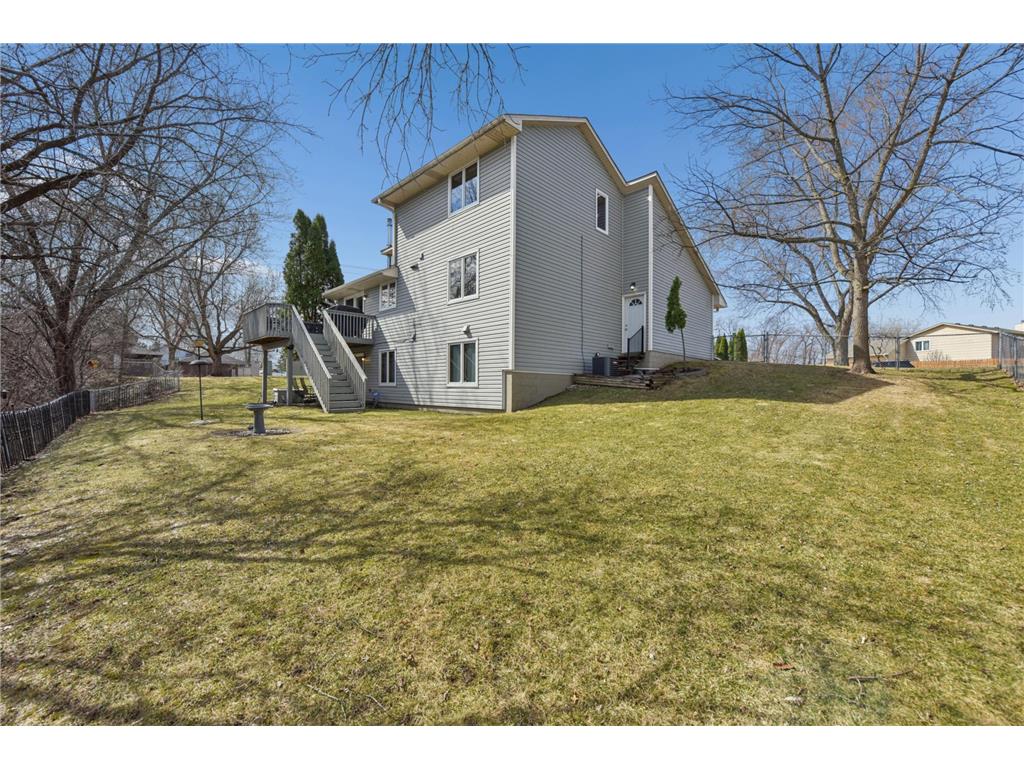 4023 Hadley Avenue N Oakdale MN 55128 7047504 image31