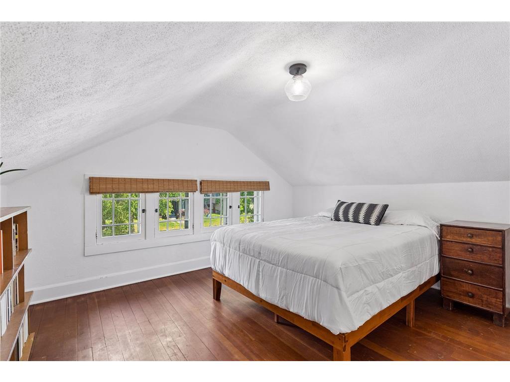 4024 Columbus Avenue Minneapolis MN 55407 7061968 image19