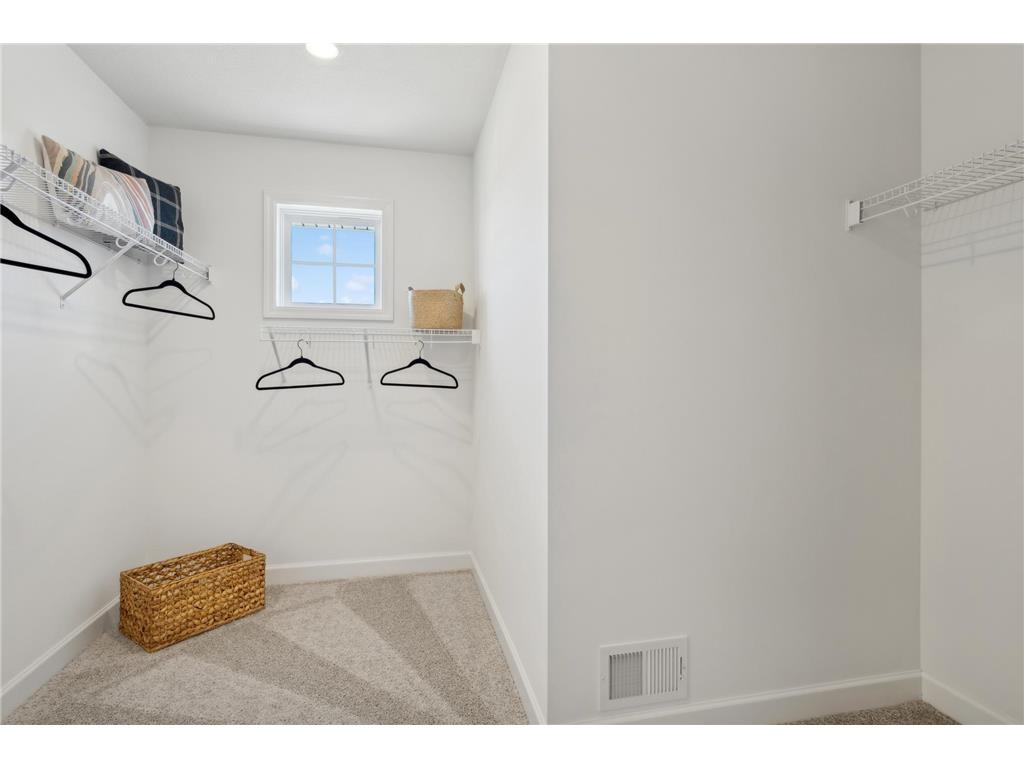 4024 Heath Avenue N Oakdale MN 55128 7087233 image25