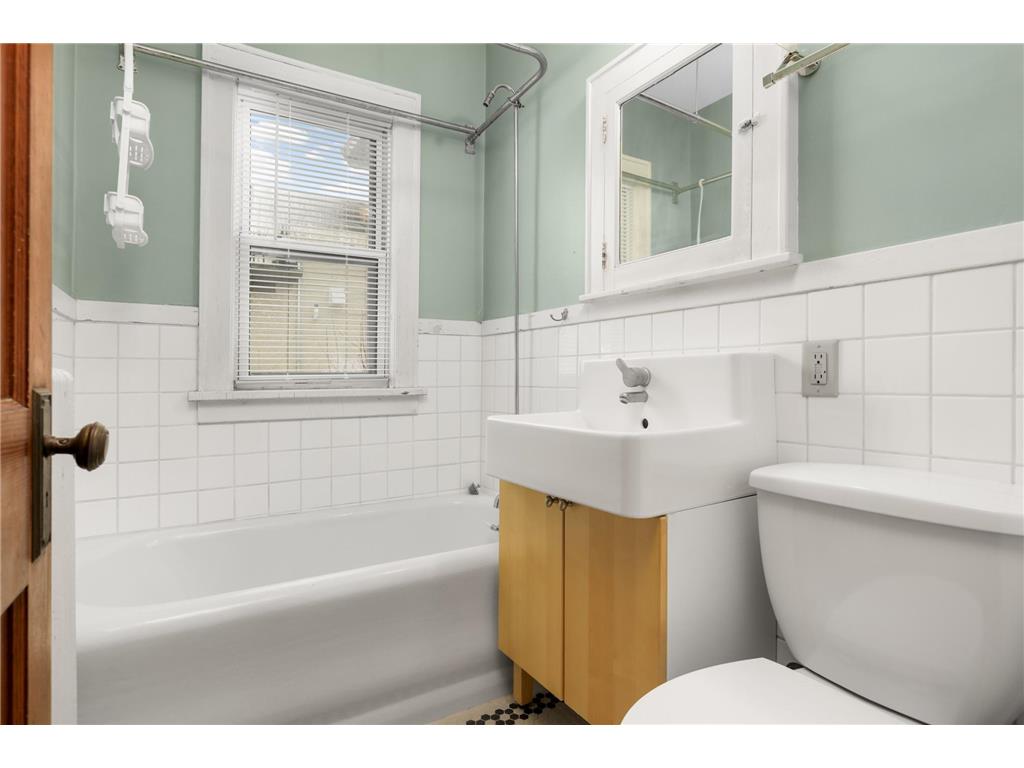 4025 42nd Avenue S Minneapolis MN 55406 6784103 image15