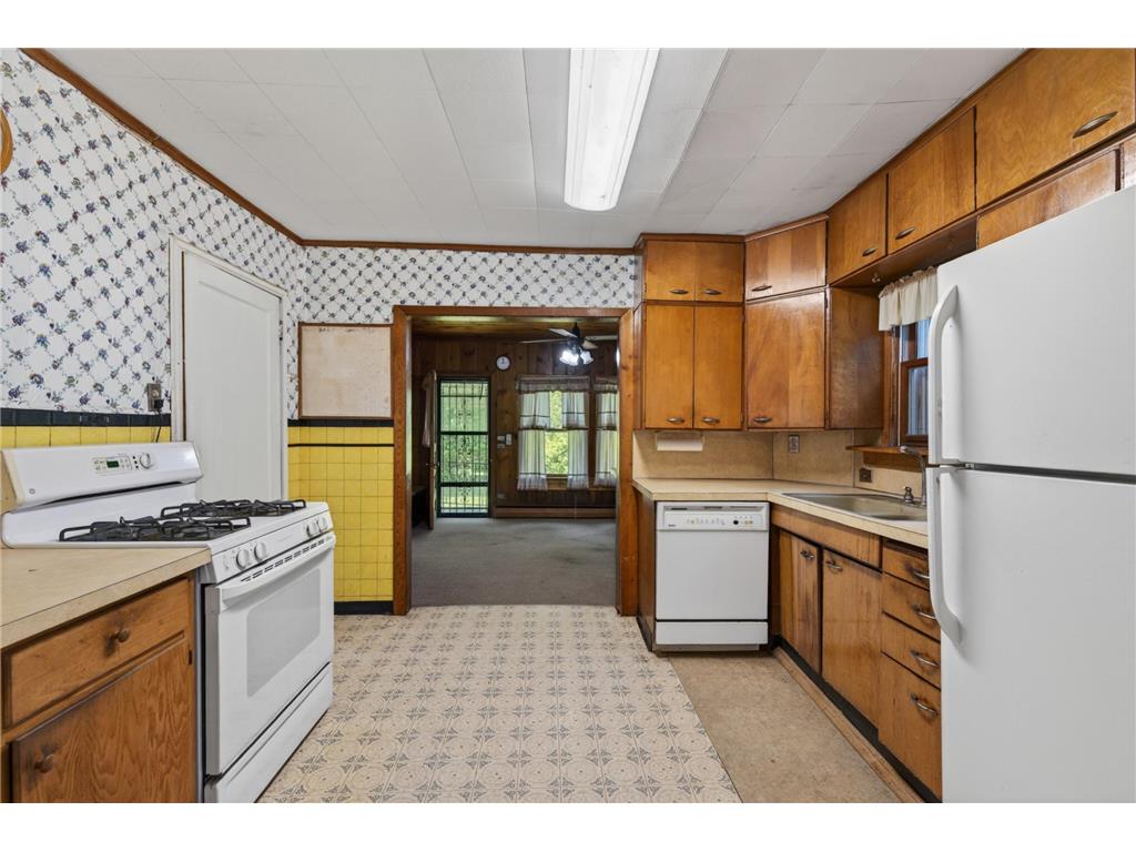 4025 Clover Avenue Vadnais Heights MN 55127 7060982 image6