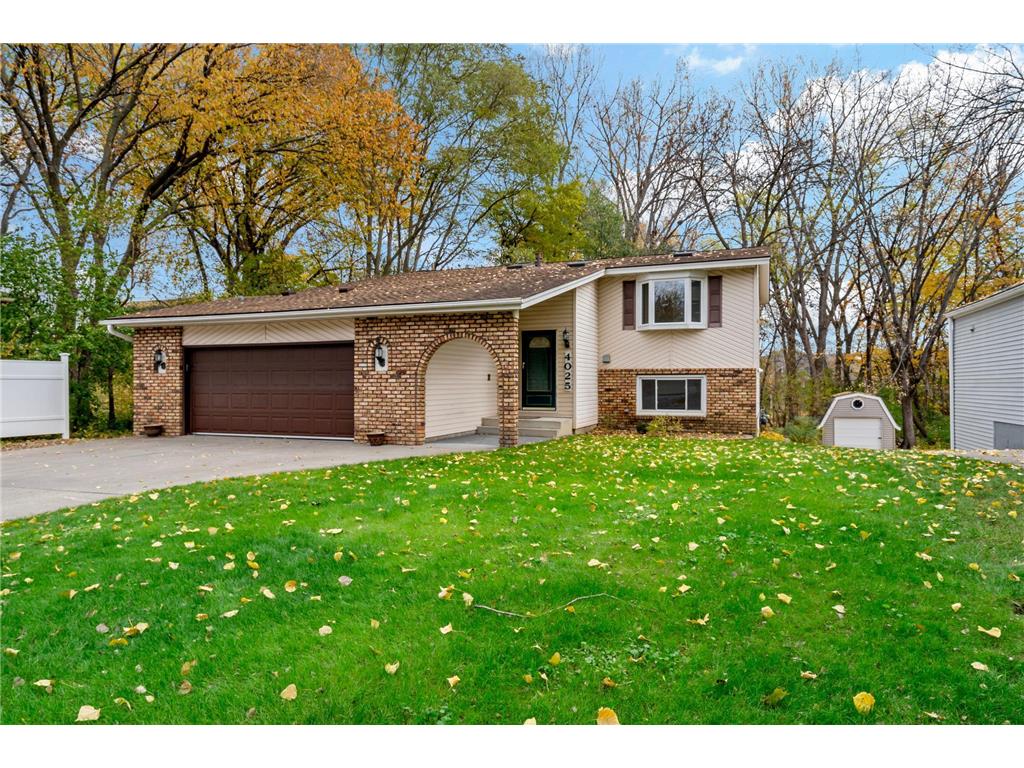 4025 Fordham Drive NE Saint Anthony MN 55421 6462641 image1
