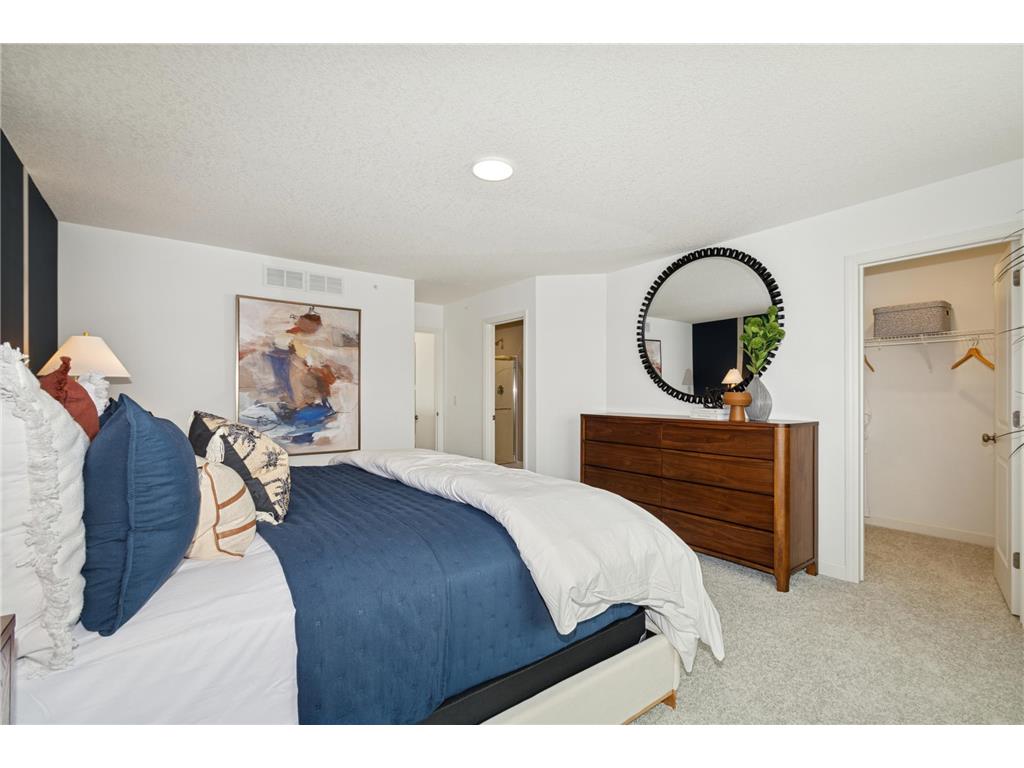 4026 Hayward Avenue N Oakdale MN 55128 7073390 image12