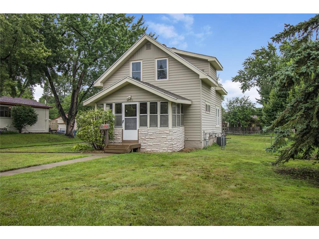 4026 Xenia Avenue N Robbinsdale MN 55422 6772954 image1