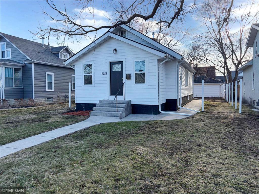 4028 Aldrich Avenue N Minneapolis MN 55412 7057458 image1