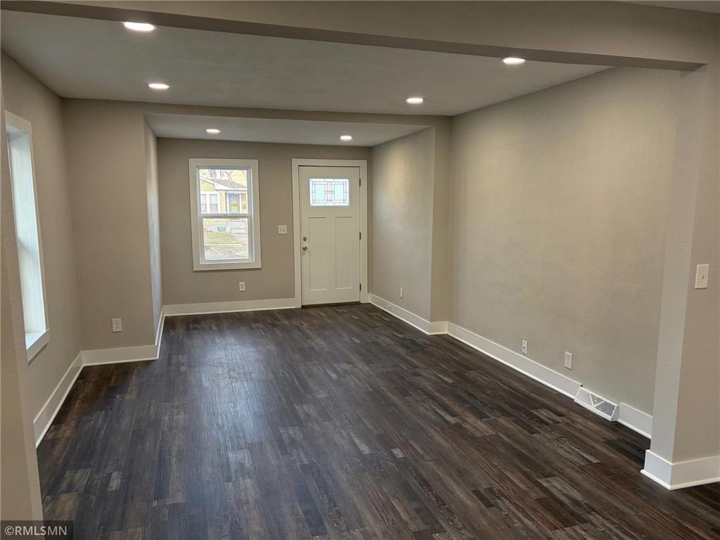 4028 Aldrich Avenue N Minneapolis MN 55412 7057458 image2