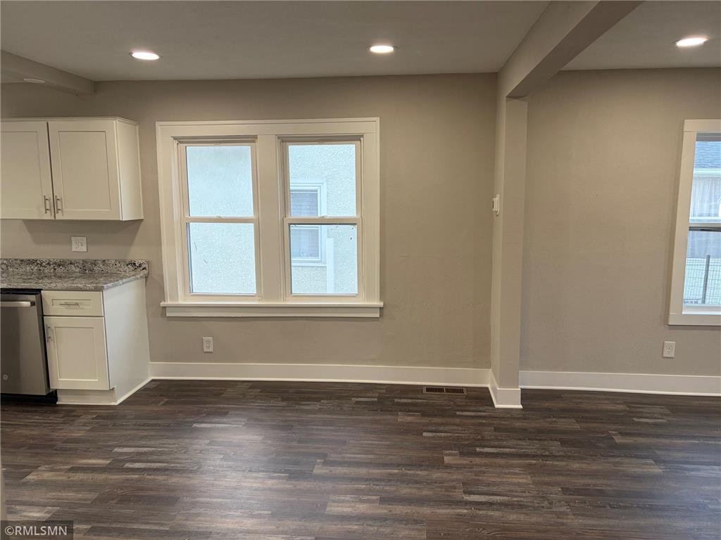 4028 Aldrich Avenue N Minneapolis MN 55412 7057458 image5