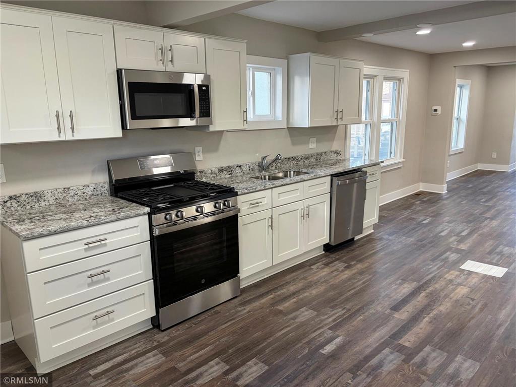 4028 Aldrich Avenue N Minneapolis MN 55412 7057458 image7