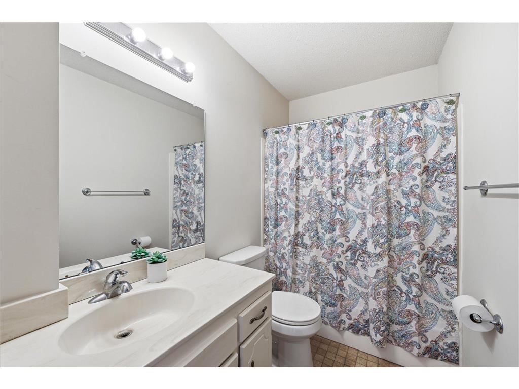 4029 Silver Lake Rd NE Saint Anthony MN 55421 7115062 image14