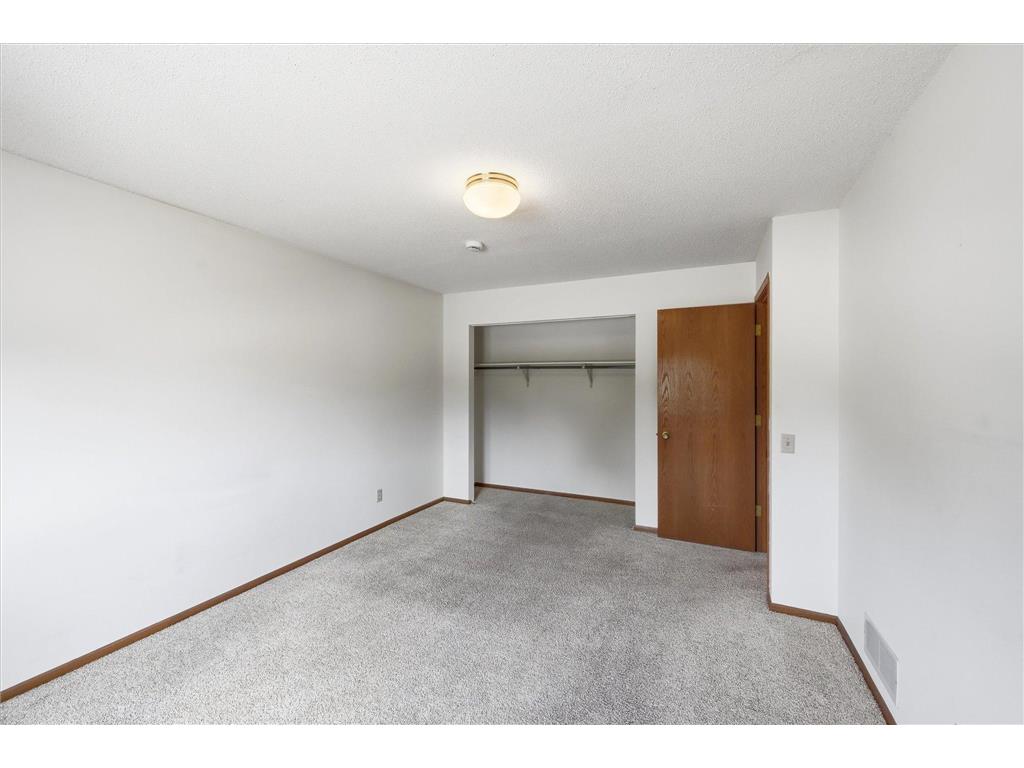 4029 Silver Lake Rd NE Saint Anthony MN 55421 7115062 image18