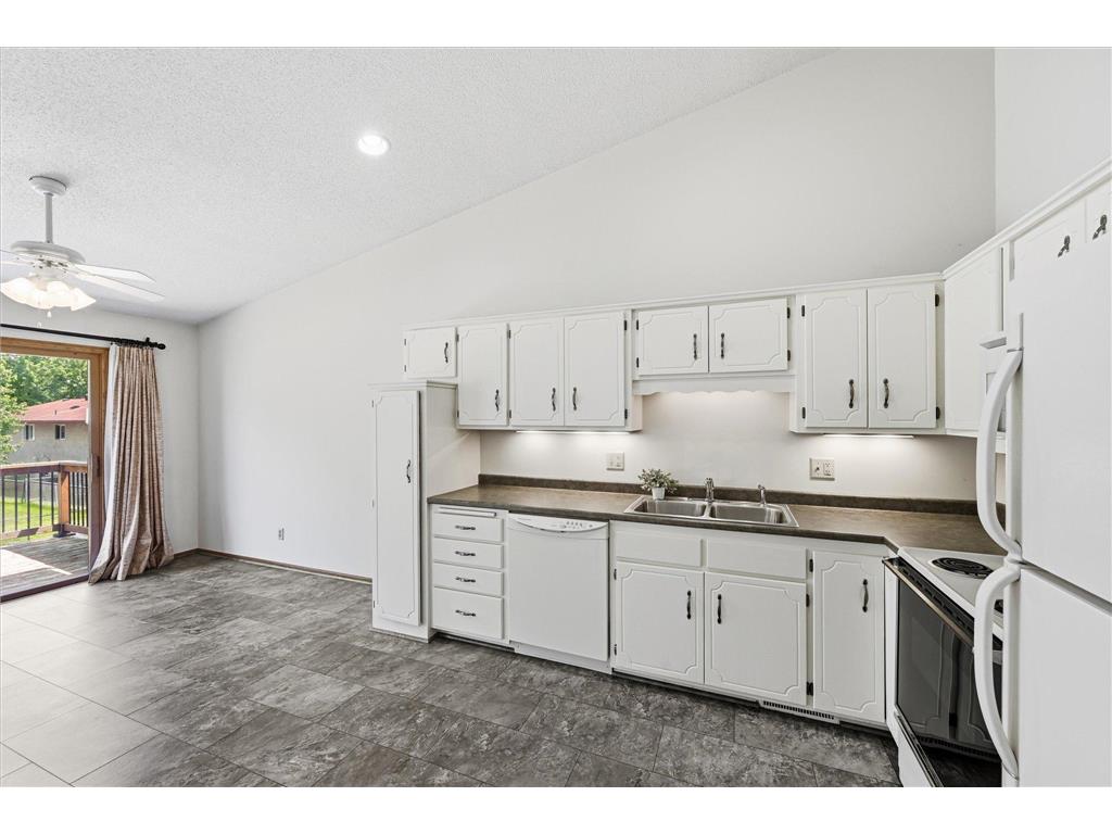 4029 Silver Lake Rd NE Saint Anthony MN 55421 7115062 image8