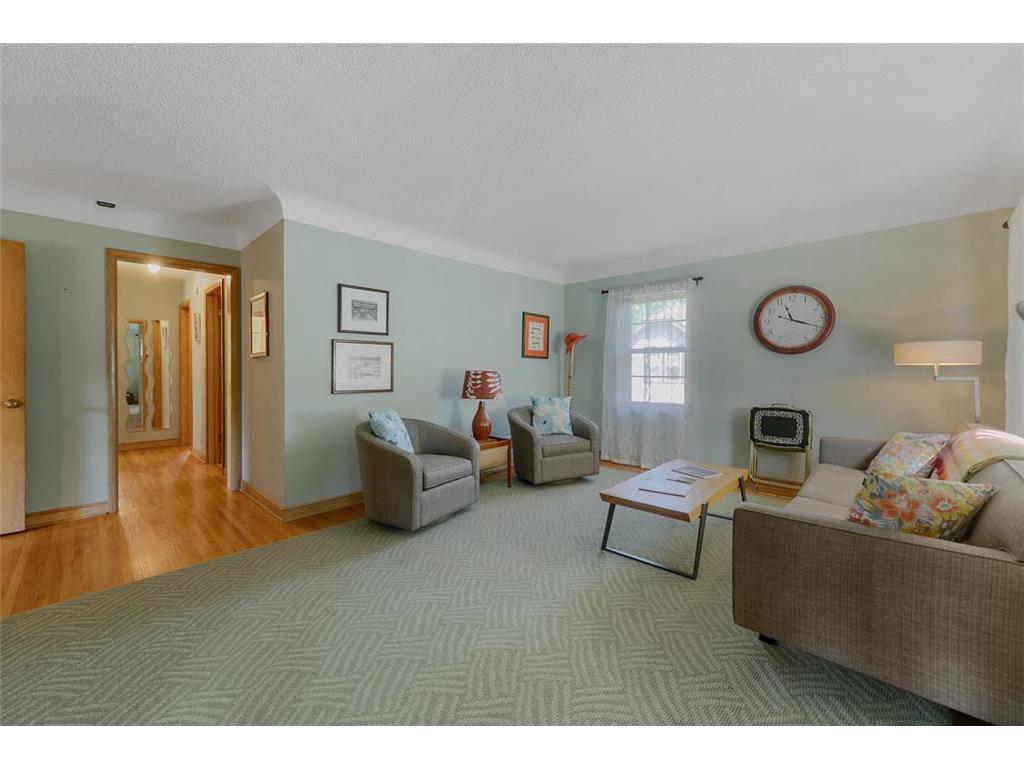 4029 Vera Cruz Avenue N Robbinsdale MN 55422 6603331 image1